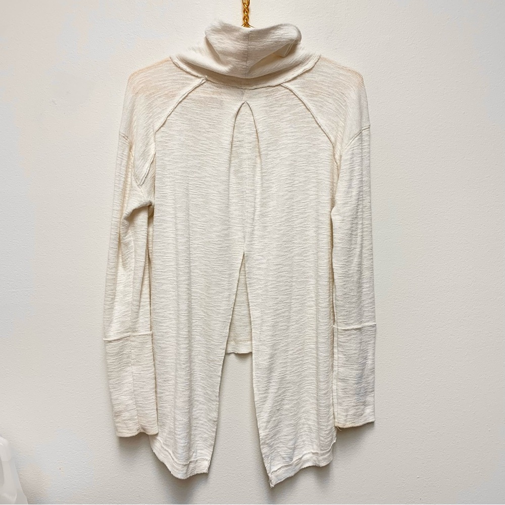 Free People Tara Split Back Turtleneck Top Size Large Ivory Slub Knit‎ - Picture 9 of 14